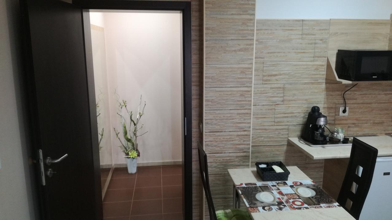Keri Vendeghaz Apartment Mosonmagyarovar Exterior photo
